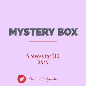 Woman's XS/S Mystery Lot